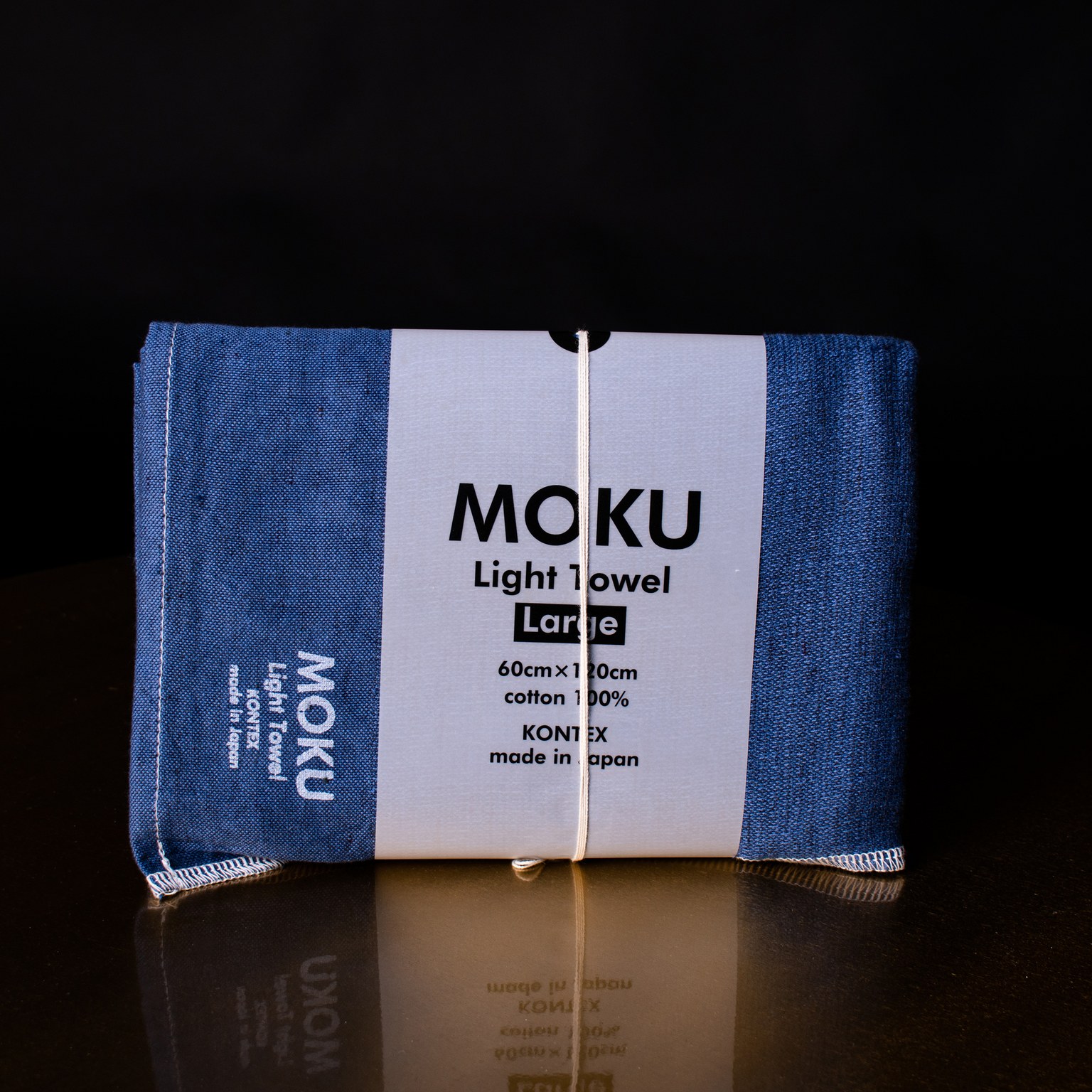 Iso tummansininen moku-pyyhe
