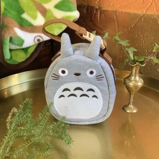 Pieni Totoro-kangaslaukku