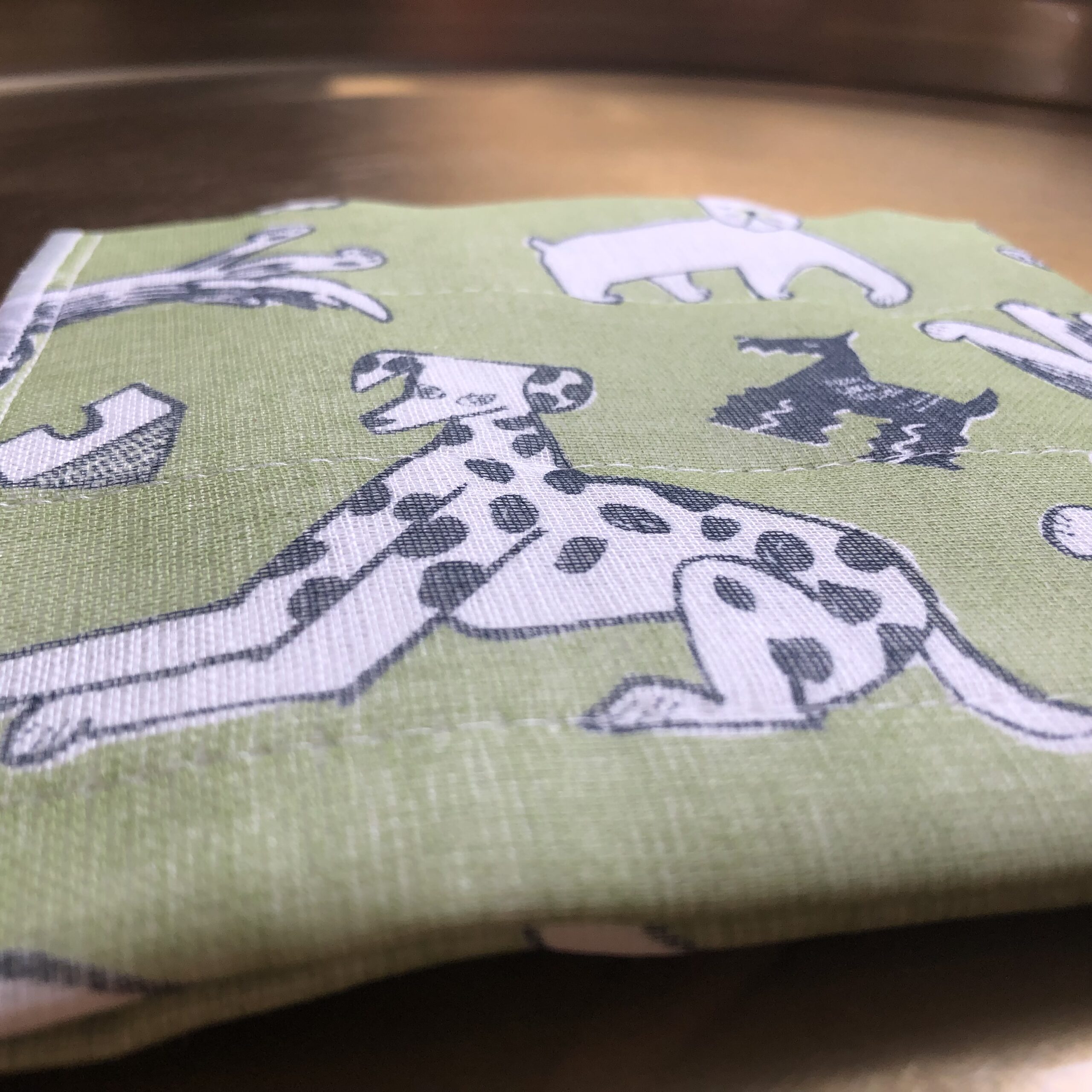 Fukin tiskirätti Vihreä koira - Image 2