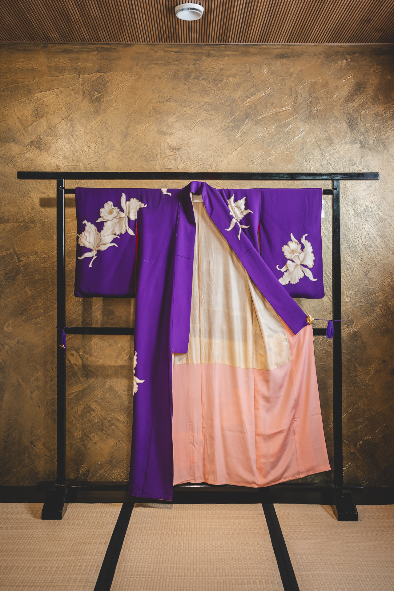 Violetti kimono suurilla valkoisilla kukilla #524 - Image 2