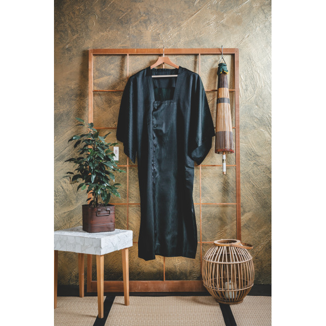 Pitkä musta vihreäkuvioinen michiyuki #184