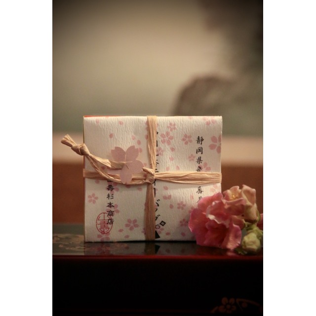 Shizuoka-teelajitelma kukka