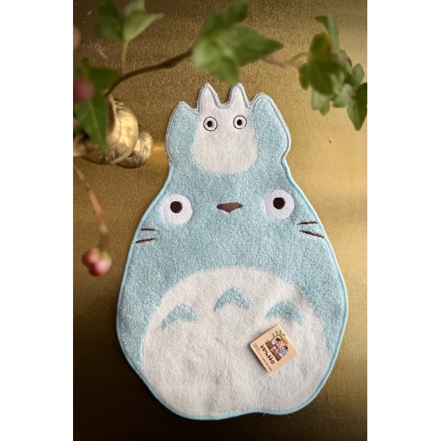 Pieni sininen Totoro-pyyhe