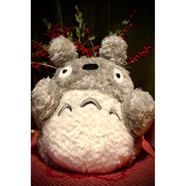 Totoro-käsinukke 20 cm