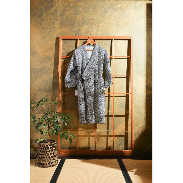 Mustavalkoinen työtakki aaltokuviolla #583