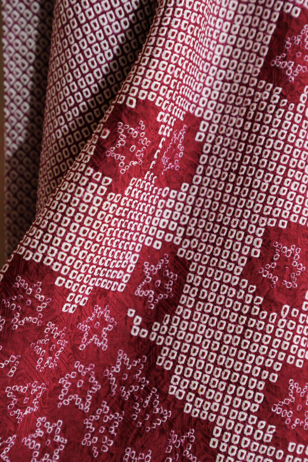 Viininpunainen solmuvärjätty haori vaahteranlehdillä #222 - Image 3