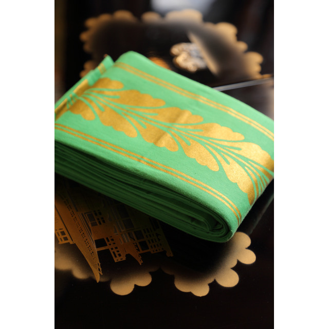 Vihreä hanhaba obi kultapainatuksella #618