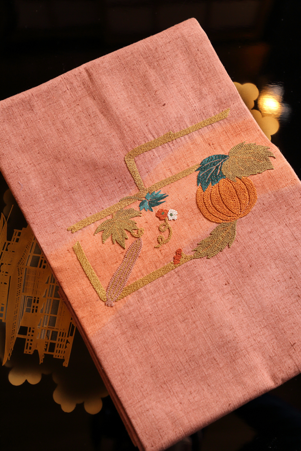 Roosa nagoya obi kasvimaakuviolla #624