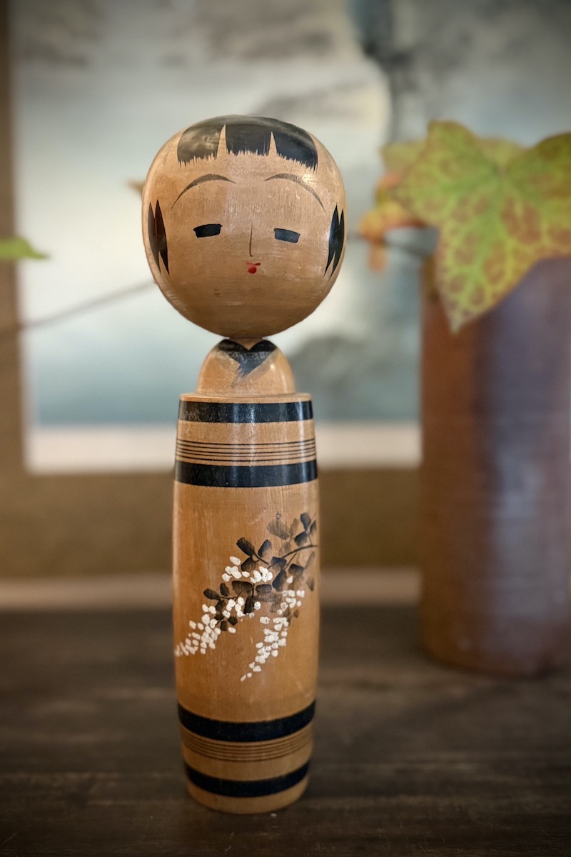 Lempeä kokeshi #832