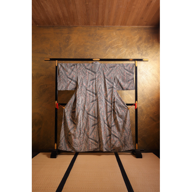 Kirjava komon-kimono, "mummon sohva" #509