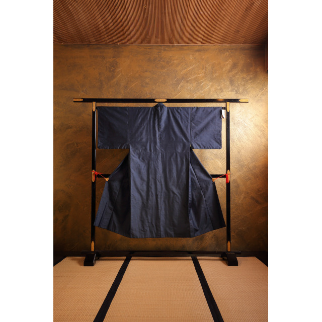 Tummansininen miesten kimono #592