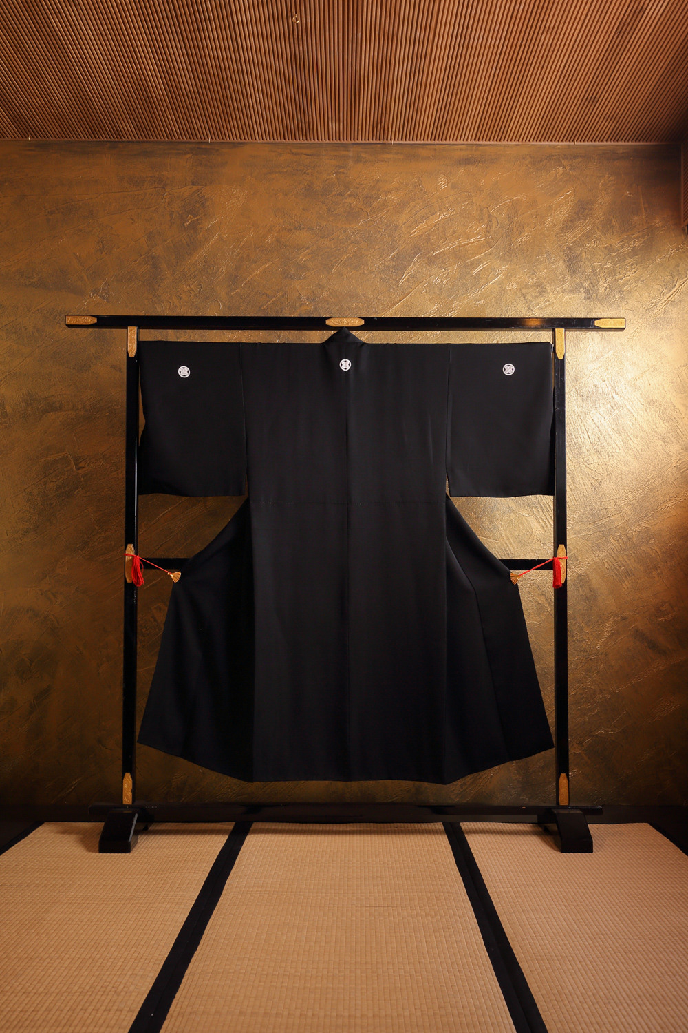Miesten musta kimono #596