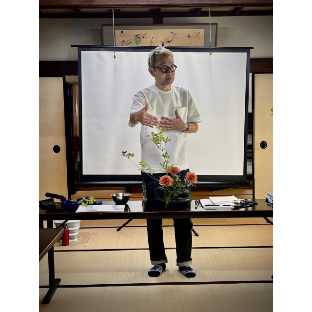 Foorakun ikebana-esitelmä 9.10. kello 17.30