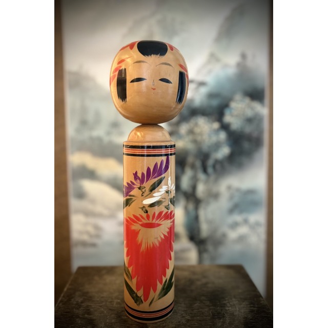 Värikäs kokeshi #841